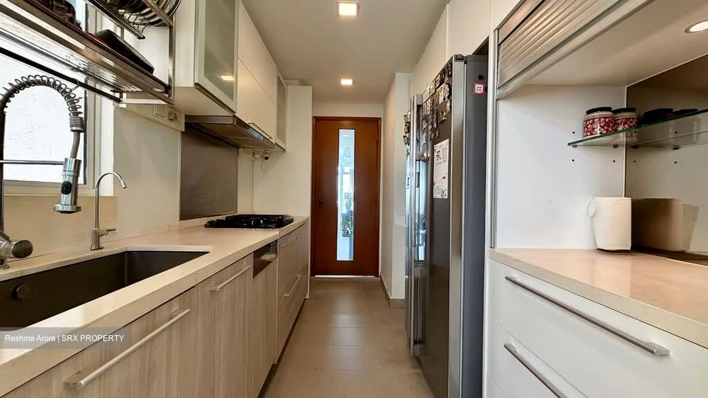 Costa Del Sol (D16), Condominium #529746521